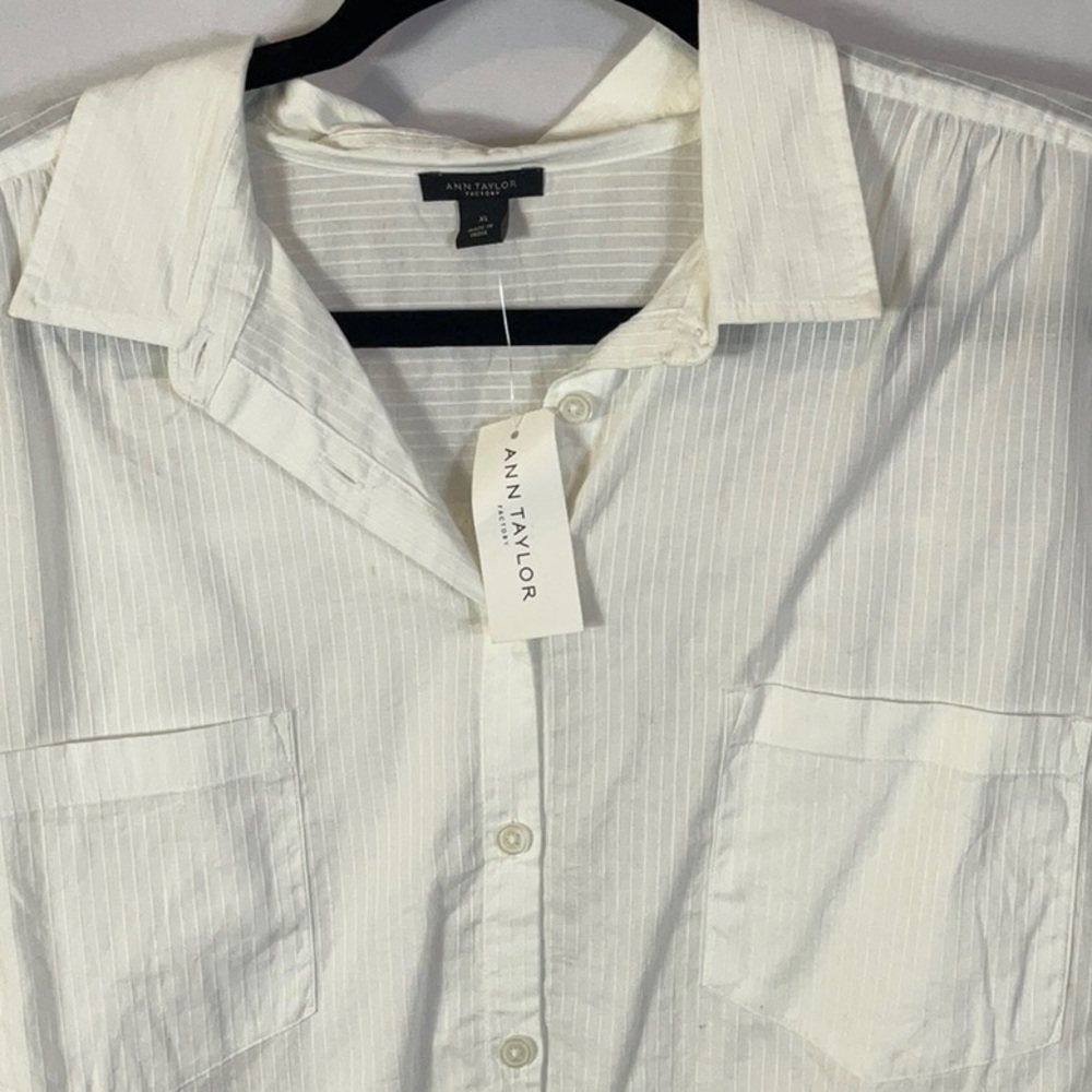 Ann Taylor White Long Sleeve Button Down Collar Dress Shirt Size XL - Picture 3 of 5